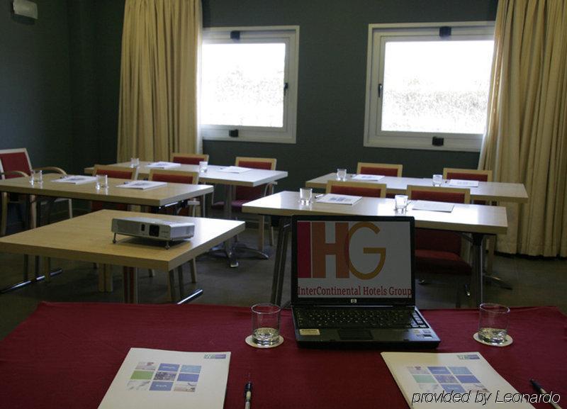 Holiday Inn Express Madrid-Getafe By Ihg Konforlar fotoğraf