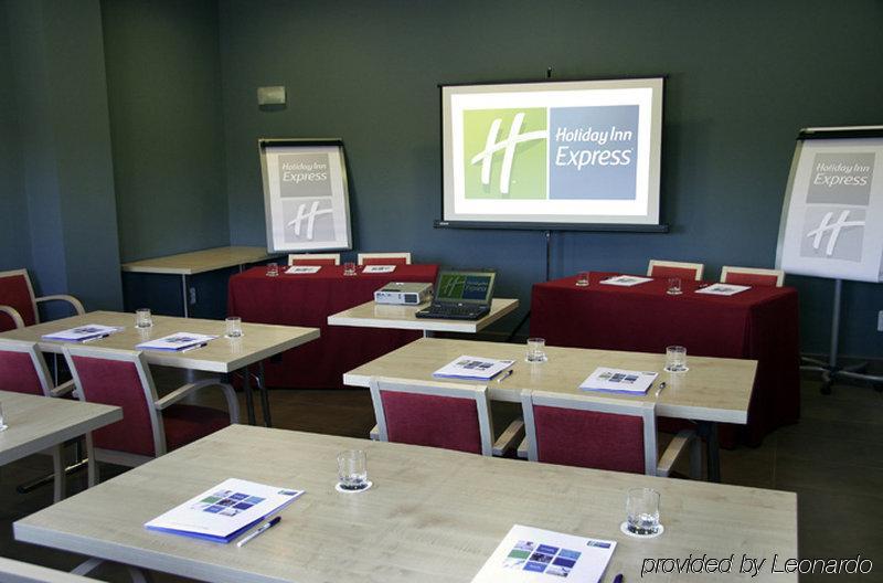 Holiday Inn Express Madrid-Getafe By Ihg Dış mekan fotoğraf