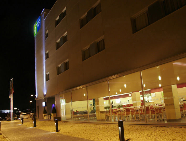 Holiday Inn Express Madrid-Getafe By Ihg Dış mekan fotoğraf
